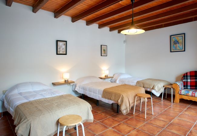 Casa en Vega de San Mateo - Canarian Rural 4BR Home with Terrace - Views - BBQ Casa en Vega de San Mateo - Canarian Rural 4BR Home with Terrace - Views - BBQ