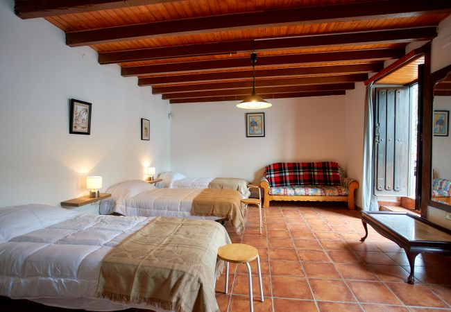 Casa en Vega de San Mateo - Canarian Rural 4BR Home with Terrace - Views - BBQ Casa en Vega de San Mateo - Canarian Rural 4BR Home with Terrace - Views - BBQ