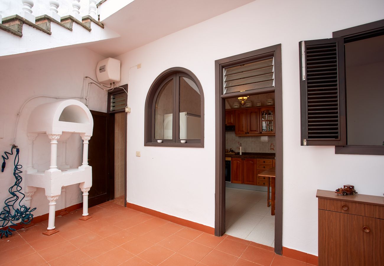 Casa en Vega de San Mateo - Canarian Rural 4BR Home with Terrace - Views - BBQ Casa en Vega de San Mateo - Canarian Rural 4BR Home with Terrace - Views - BBQ
