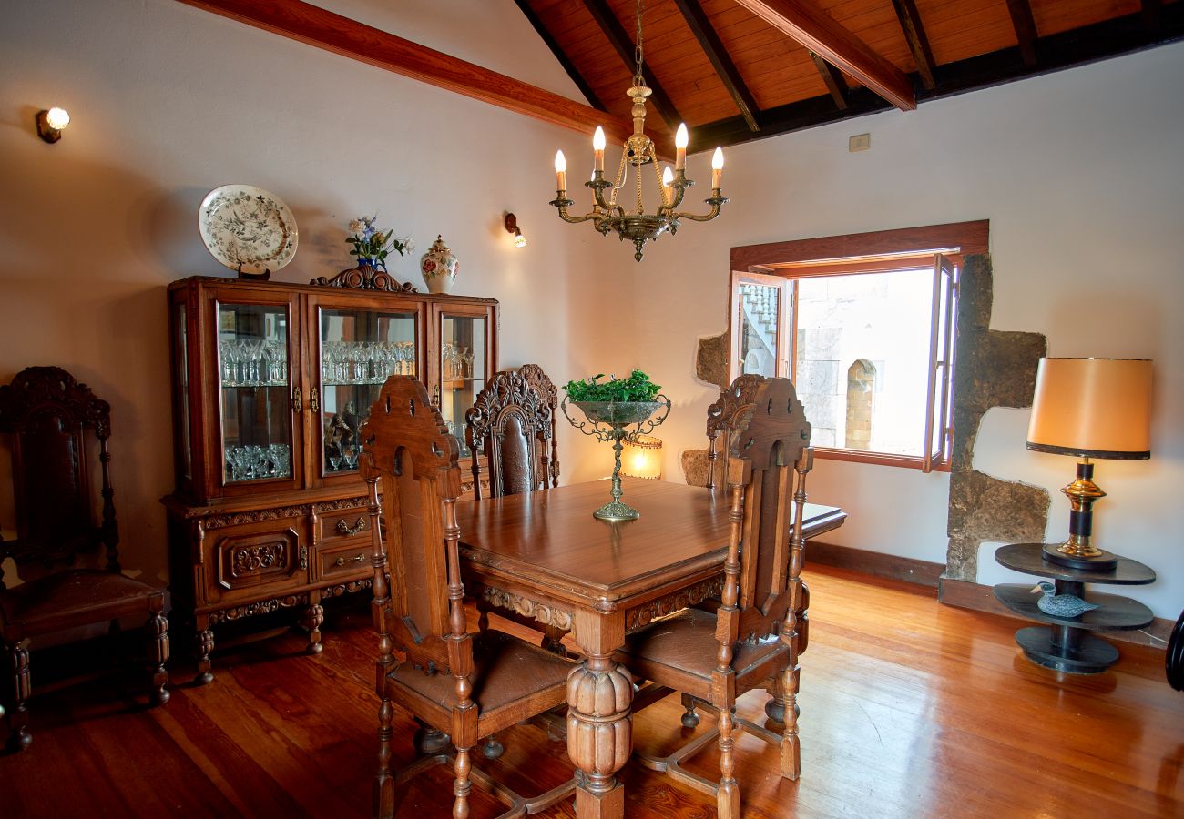 Casa en Vega de San Mateo - Canarian Rural 4BR Home with Terrace - Views - BBQ Casa en Vega de San Mateo - Canarian Rural 4BR Home with Terrace - Views - BBQ