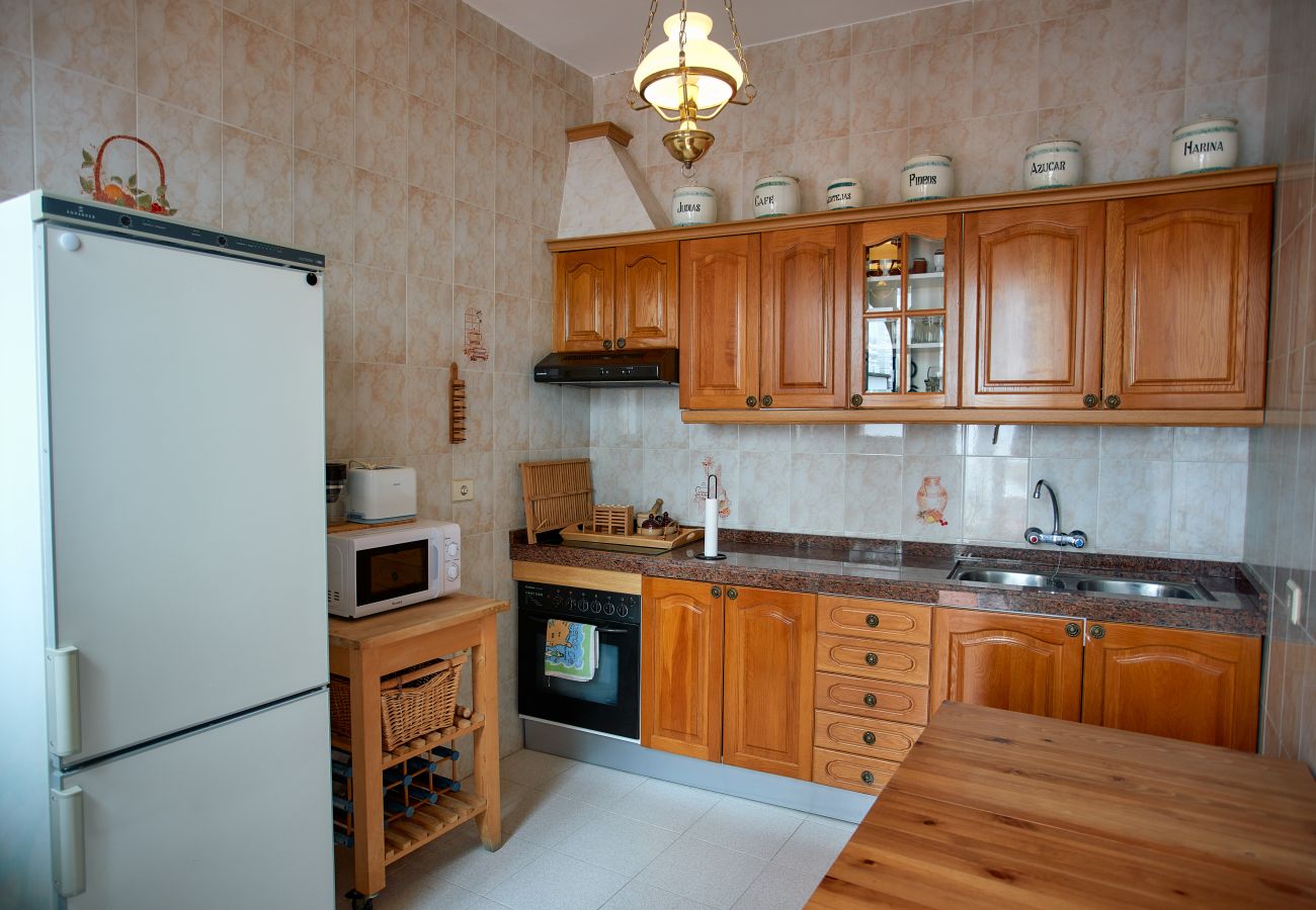 Casa en Vega de San Mateo - Canarian Rural 4BR Home with Terrace - Views - BBQ Casa en Vega de San Mateo - Canarian Rural 4BR Home with Terrace - Views - BBQ