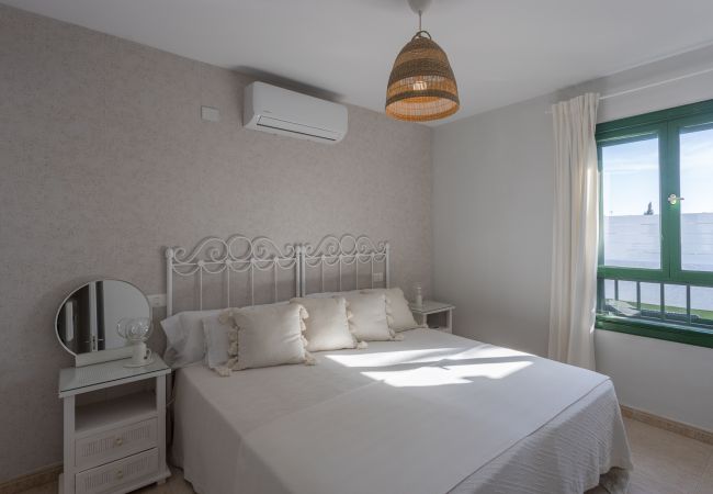 Bungalow en San Bartolomé de Tirajana - Luxury Bungalow - Private Terrace - Pool - AirCon Bungalow en San Bartolomé de Tirajana - Luxury Bungalow - Private Terrace - Pool - AirCon