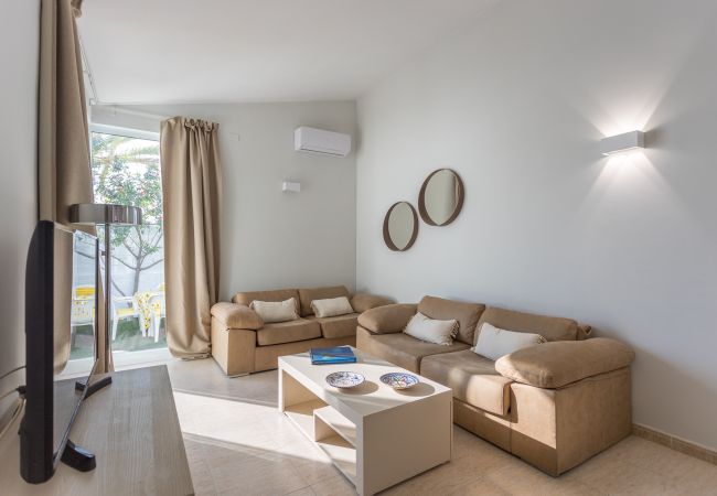 Bungalow en San Bartolomé de Tirajana - Luxury Bungalow - Private Terrace - Pool - AirCon Bungalow en San Bartolomé de Tirajana - Luxury Bungalow - Private Terrace - Pool - AirCon