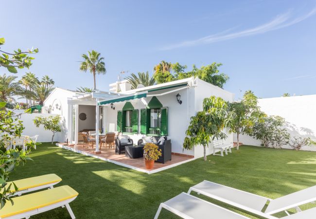 Bungalow en San Bartolomé de Tirajana - Luxury Bungalow - Private Terrace - Pool - AirCon Bungalow en San Bartolomé de Tirajana - Luxury Bungalow - Private Terrace - Pool - AirCon