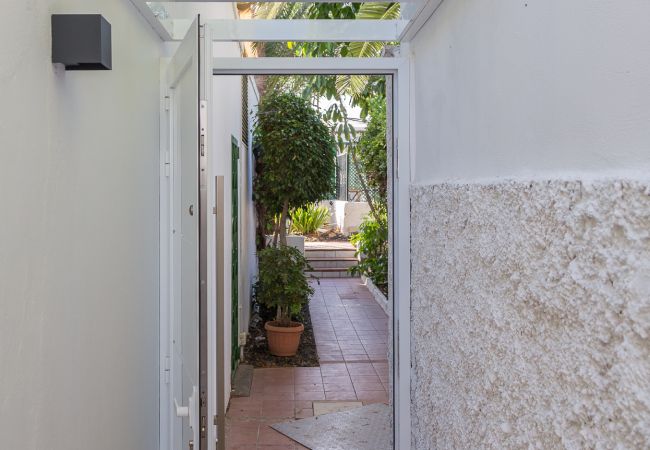 Bungalow en San Bartolomé de Tirajana - Luxury Bungalow - Private Terrace - Pool - AirCon Bungalow en San Bartolomé de Tirajana - Luxury Bungalow - Private Terrace - Pool - AirCon