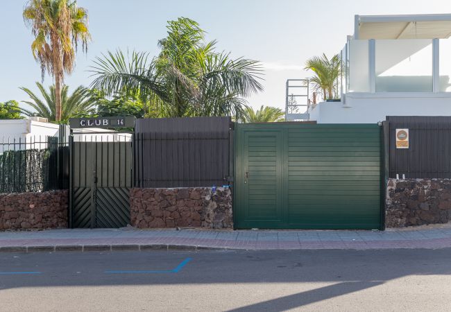 Bungalow en San Bartolomé de Tirajana - Luxury Bungalow - Private Terrace - Pool - AirCon Bungalow en San Bartolomé de Tirajana - Luxury Bungalow - Private Terrace - Pool - AirCon