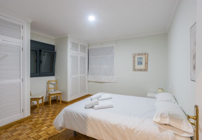 Casa adosada en Las Palmas de Gran Canaria - 2BR Penthouse with Terrace and City views Casa adosada en Las Palmas de Gran Canaria - 2BR Penthouse with Terrace and City views