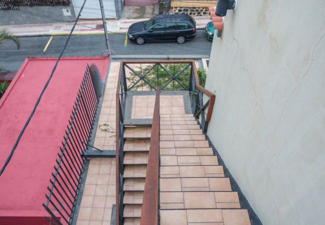 Casa adosada en Las Palmas de Gran Canaria - 2BR Penthouse with Terrace and City views Casa adosada en Las Palmas de Gran Canaria - 2BR Penthouse with Terrace and City views