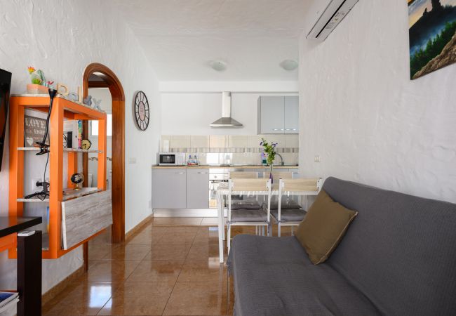 Apartamento en San Bartolomé de Tirajana - Private Chill-out Terrace Bungalow - Pool Apartamento en San Bartolomé de Tirajana - Private Chill-out Terrace Bungalow - Pool