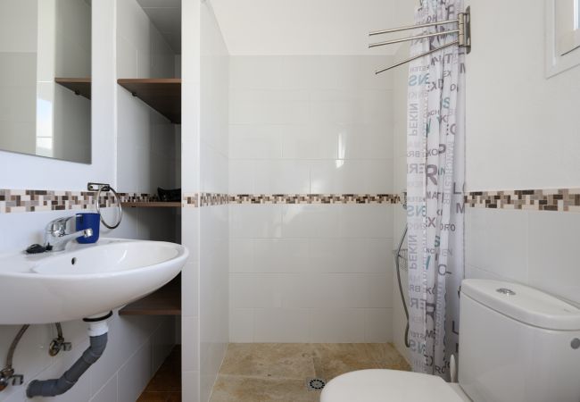 Apartamento en San Bartolomé de Tirajana - Private Chill-out Terrace Bungalow - Pool Apartamento en San Bartolomé de Tirajana - Private Chill-out Terrace Bungalow - Pool