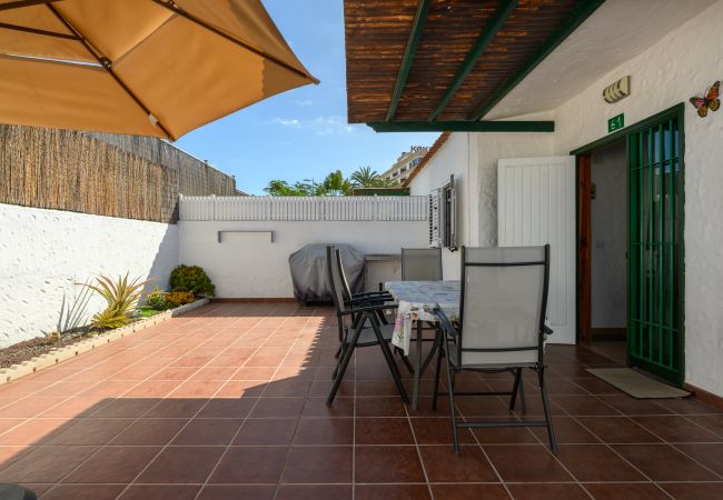 Apartamento en San Bartolomé de Tirajana - Private Chill-out Terrace Bungalow - Pool Apartamento en San Bartolomé de Tirajana - Private Chill-out Terrace Bungalow - Pool