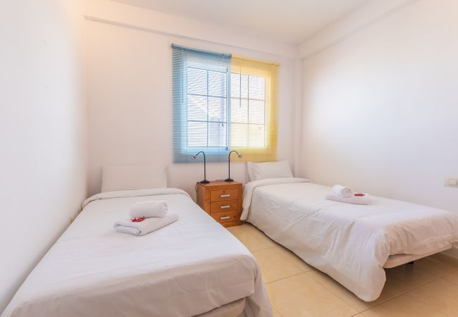 Casa en Buenavista del Norte - 2BR Home with Parking - Mountain Views Terrace Casa en Buenavista del Norte - 2BR Home with Parking - Mountain Views Terrace
