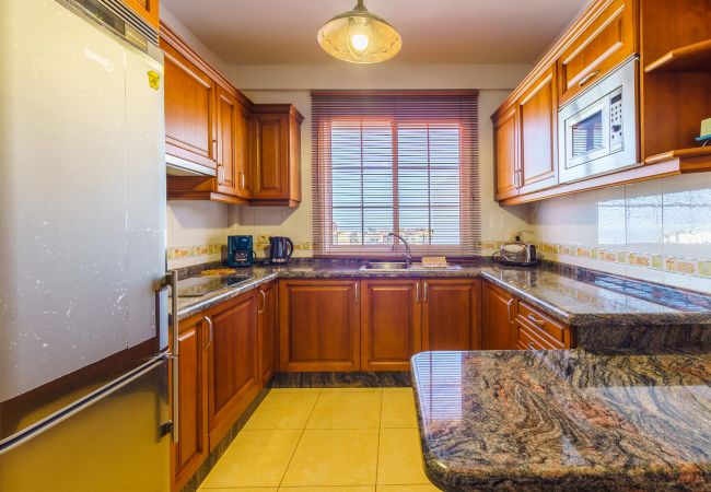 Casa en Buenavista del Norte - 2BR Home with Parking - Mountain Views Terrace Casa en Buenavista del Norte - 2BR Home with Parking - Mountain Views Terrace