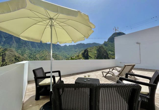 Casa en Hermigua - Ca' Yaya - Big House w/Terraces + Rooftop & Views