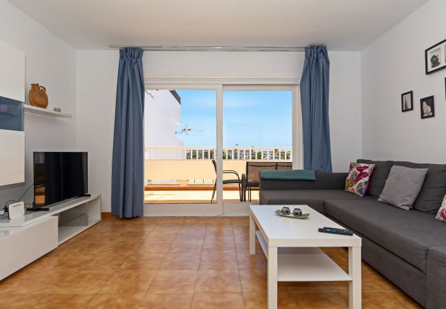 Apartamento en Costa Teguise - Casa Ayram - Private terrace - Pool - 10 min walk Apartamento en Costa Teguise - Casa Ayram - Private terrace - Pool - 10 min walk
