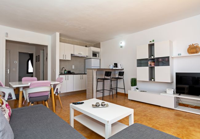 Apartamento en Costa Teguise - Casa Ayram - Private terrace - Pool - 10 min walk Apartamento en Costa Teguise - Casa Ayram - Private terrace - Pool - 10 min walk