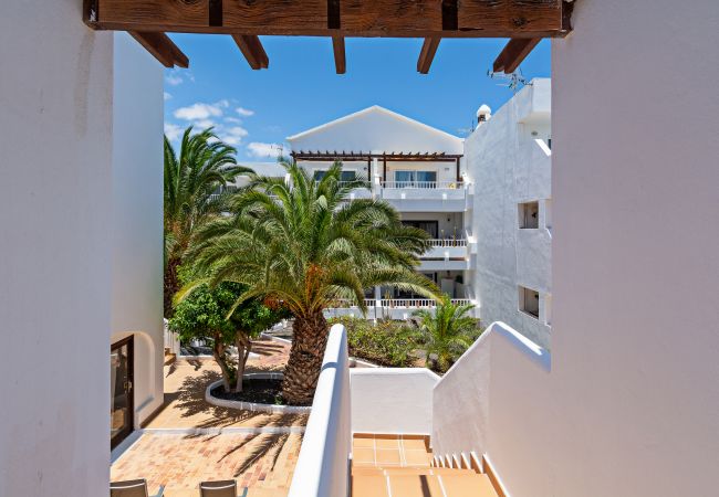Apartamento en Costa Teguise - Casa Ayram - Private terrace - Pool - 10 min walk Apartamento en Costa Teguise - Casa Ayram - Private terrace - Pool - 10 min walk