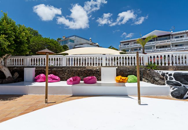 Apartamento en Costa Teguise - Casa Ayram - Private terrace - Pool - 10 min walk Apartamento en Costa Teguise - Casa Ayram - Private terrace - Pool - 10 min walk