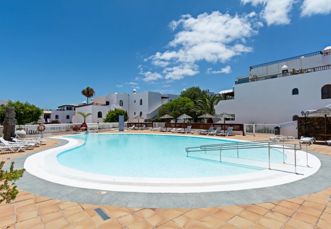 Apartamento en Costa Teguise - Casa Ayram - Private terrace - Pool - 10 min walk Apartamento en Costa Teguise - Casa Ayram - Private terrace - Pool - 10 min walk