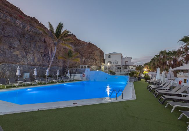 Apartamento en Mogán - 2BR Private Terrace House - Solarium & Pool Apartamento en Mogán - 2BR Private Terrace House - Solarium & Pool