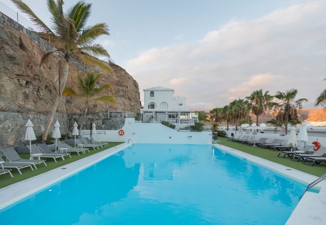 Apartamento en Mogán - 2BR Private Terrace House - Solarium & Pool Apartamento en Mogán - 2BR Private Terrace House - Solarium & Pool