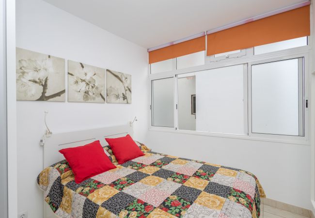 Estudio en Las Palmas de Gran Canaria - Comfy Renovated Studio 2 min walk to Beach Estudio en Las Palmas de Gran Canaria - Comfy Renovated Studio 2 min walk to Beach