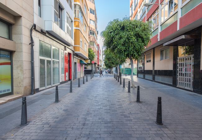 Estudio en Las Palmas de Gran Canaria - Comfy Renovated Studio 2 min walk to Beach Estudio en Las Palmas de Gran Canaria - Comfy Renovated Studio 2 min walk to Beach