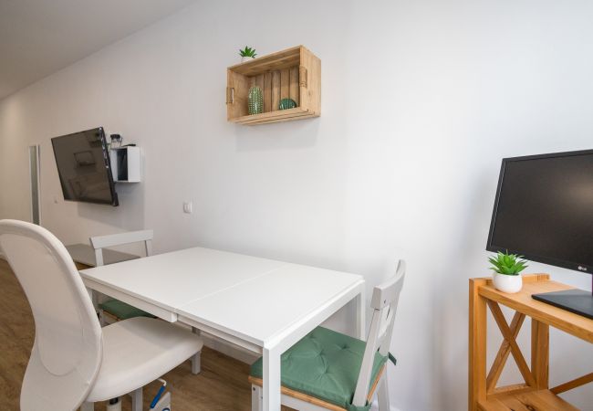 Estudio en Las Palmas de Gran Canaria - Las Canteras Beach - Bright Studio - Workfriendly Estudio en Las Palmas de Gran Canaria - Las Canteras Beach - Bright Studio - Workfriendly