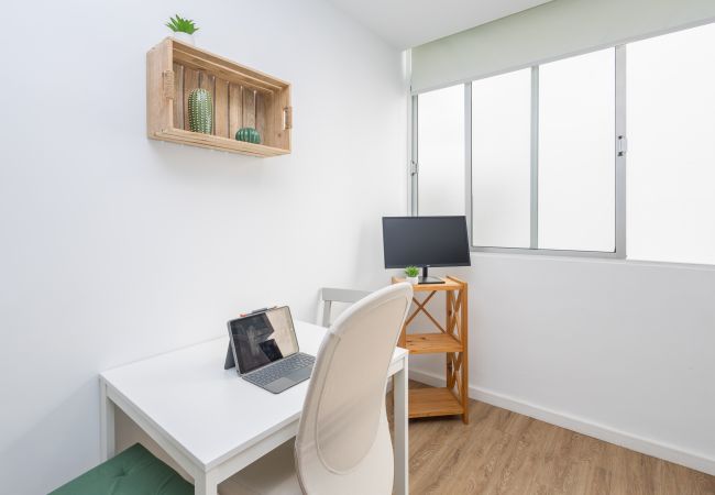 Estudio en Las Palmas de Gran Canaria - Las Canteras Beach - Bright Studio - Workfriendly Estudio en Las Palmas de Gran Canaria - Las Canteras Beach - Bright Studio - Workfriendly