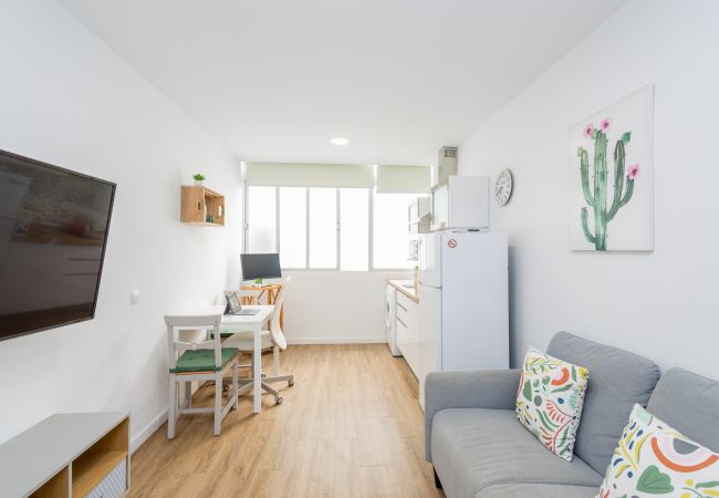 Estudio en Las Palmas de Gran Canaria - Las Canteras Beach - Bright Studio - Workfriendly