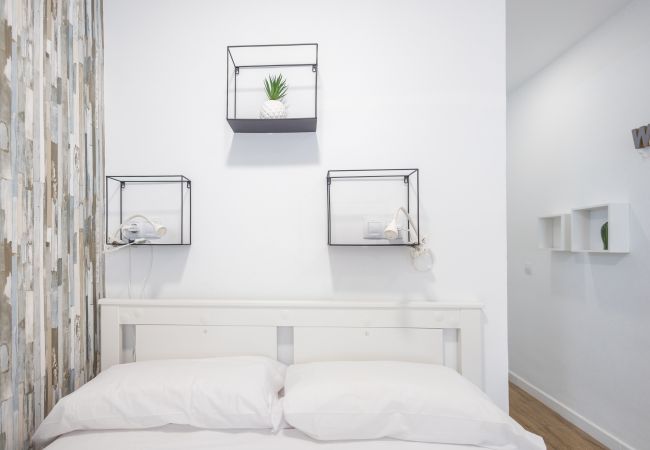 Estudio en Las Palmas de Gran Canaria - Las Canteras Beach - Bright Studio - Workfriendly Estudio en Las Palmas de Gran Canaria - Las Canteras Beach - Bright Studio - Workfriendly