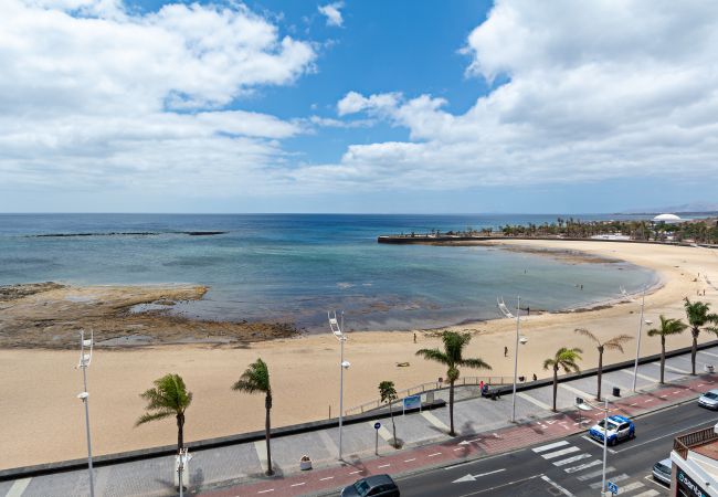Apartamento en Arrecife - Luxury Beach Views 2BR House - Private Parking Apartamento en Arrecife - Luxury Beach Views 2BR House - Private Parking