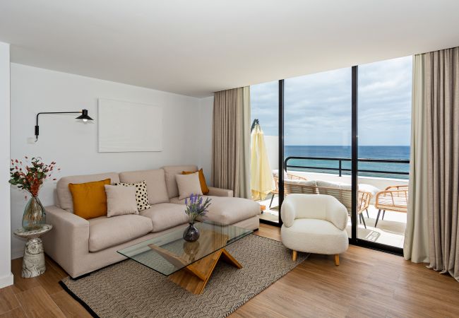 Apartamento en Arrecife - Luxury Beach Views 2BR House - Private Parking Apartamento en Arrecife - Luxury Beach Views 2BR House - Private Parking