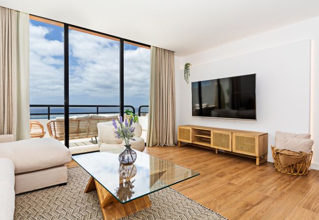 Apartamento en Arrecife - Luxury Beach Views 2BR House - Private Parking Apartamento en Arrecife - Luxury Beach Views 2BR House - Private Parking