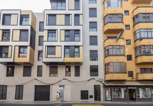 Apartamento en Las Palmas de Gran Canaria - 2BR New Pretty Home next to Las Canteras Beach Apartamento en Las Palmas de Gran Canaria - 2BR New Pretty Home next to Las Canteras Beach