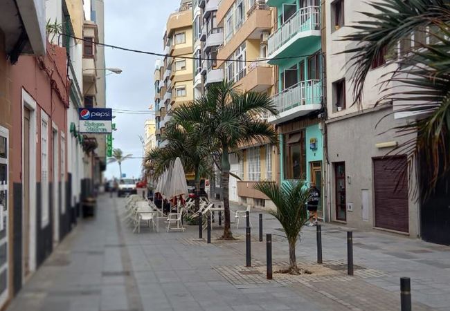 Apartamento en Las Palmas de Gran Canaria - 2BR New Pretty Home next to Las Canteras Beach Apartamento en Las Palmas de Gran Canaria - 2BR New Pretty Home next to Las Canteras Beach