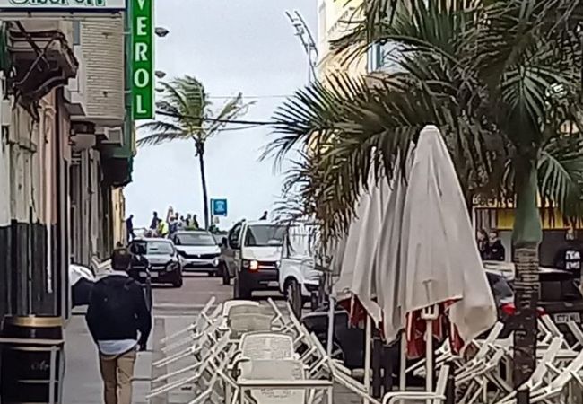 Apartamento en Las Palmas de Gran Canaria - 2BR New Pretty Home next to Las Canteras Beach Apartamento en Las Palmas de Gran Canaria - 2BR New Pretty Home next to Las Canteras Beach