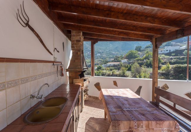 Casa en Vega de San Mateo - Casa Abuela - House in the countryside with pool Casa en Vega de San Mateo - Casa Abuela - House in the countryside with pool