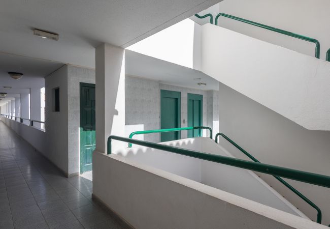 Apartamento en San Bartolomé de Tirajana - Floral Home - Large Private Terrace with Pool Apartamento en San Bartolomé de Tirajana - Floral Home - Large Private Terrace with Pool