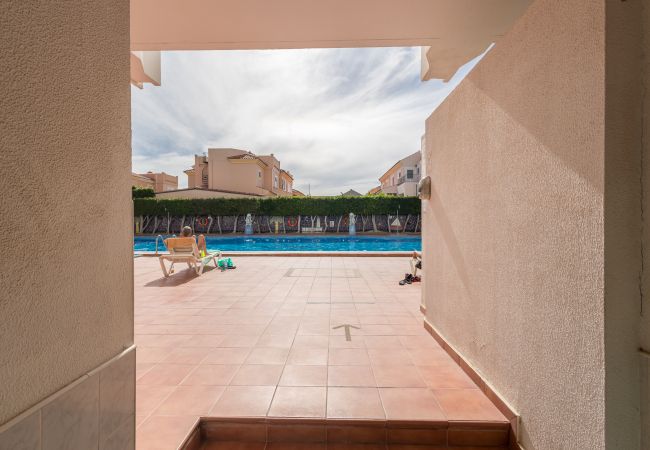 Apartamento en San Bartolomé de Tirajana - Floral Home - Large Private Terrace with Pool Apartamento en San Bartolomé de Tirajana - Floral Home - Large Private Terrace with Pool