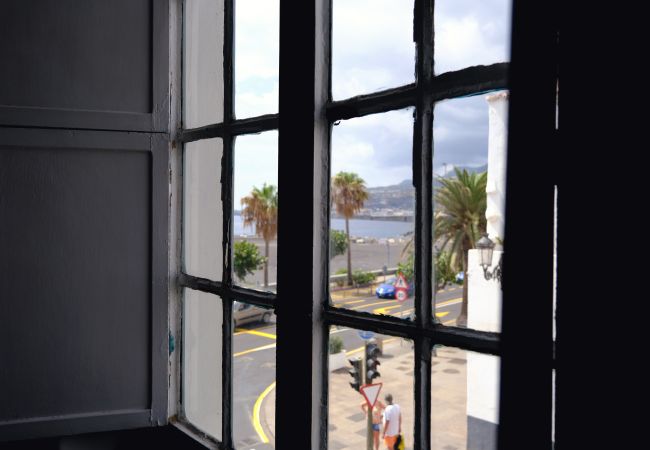 Casa en Santa Cruz de la Palma - Rooftop Dreamhouse - 3BR with Seaviews Casa en Santa Cruz de la Palma - Rooftop Dreamhouse - 3BR with Seaviews