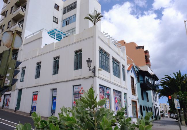 Casa en Santa Cruz de la Palma - Rooftop Dreamhouse - 3BR with Seaviews Casa en Santa Cruz de la Palma - Rooftop Dreamhouse - 3BR with Seaviews