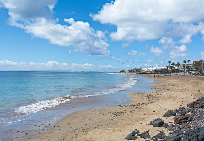 Apartamento en Puerto del Carmen - Guasimeta Duplex - Pool & Balcony Apartamento en Puerto del Carmen - Guasimeta Duplex - Pool & Balcony