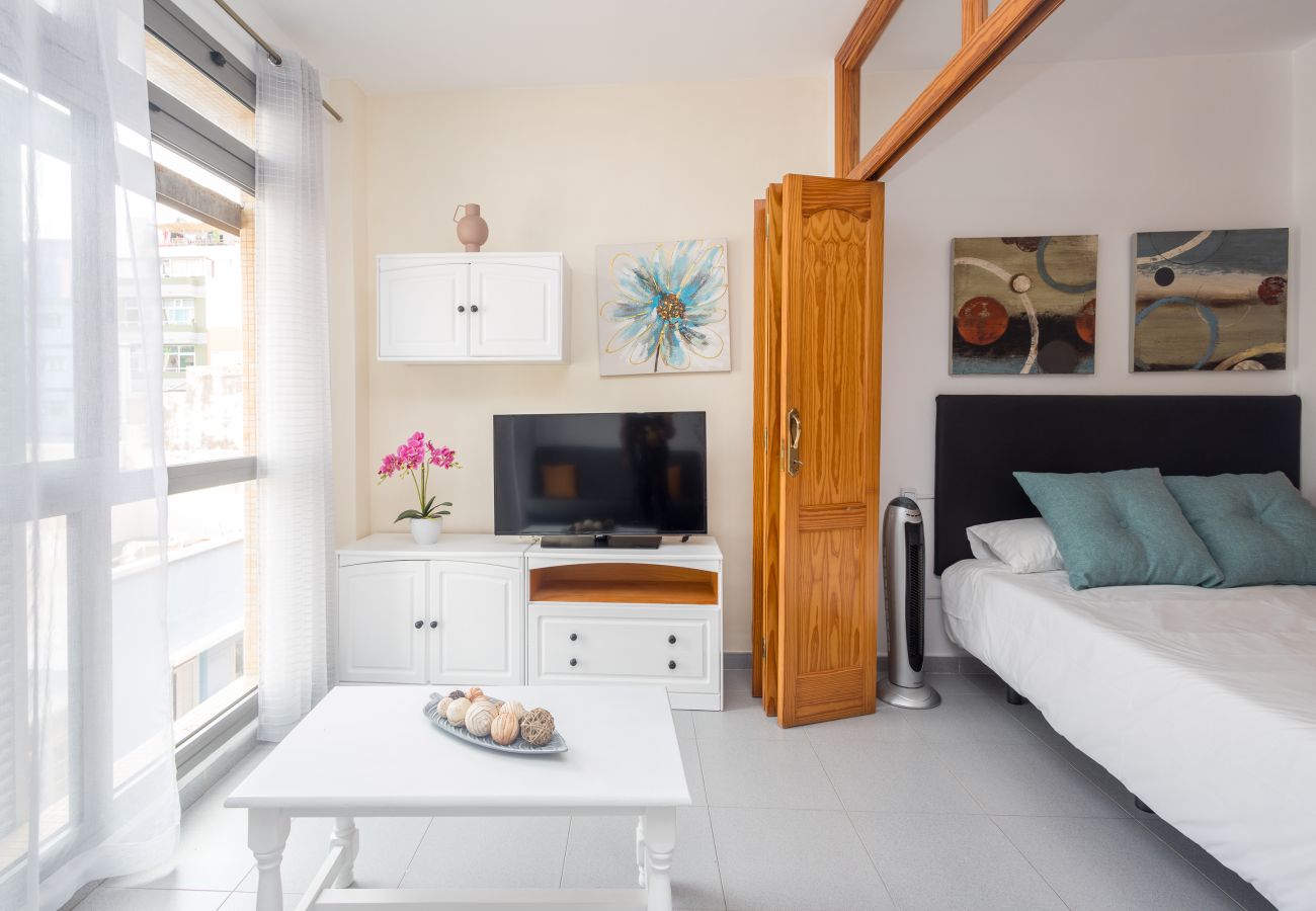 Apartamento en Las Palmas de Gran Canaria - Las Canteras Cozy Apt - 2 min walk to beach