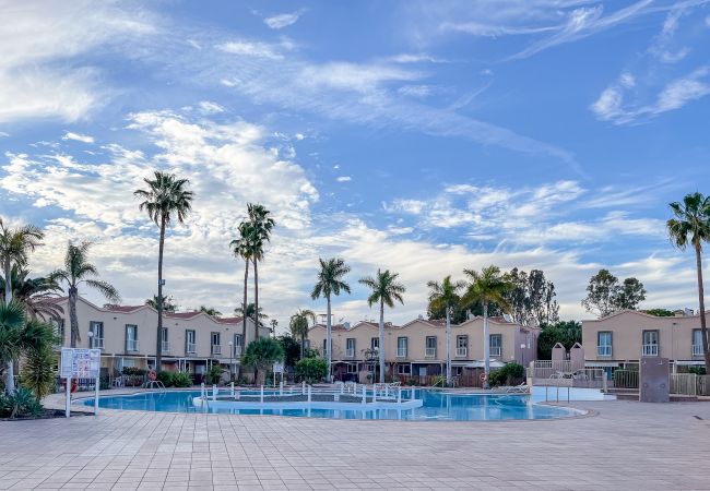 Bungalow en San Bartolomé de Tirajana - Maspalomas Duplex - Private Terrace & Pool Bungalow en San Bartolomé de Tirajana - Maspalomas Duplex - Private Terrace & Pool
