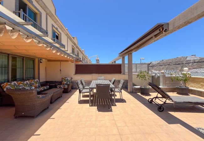 Bungalow en Mogán - 3BR Valley Dreamhouse -Solarium Terrace AirCon & P Bungalow en Mogán - 3BR Valley Dreamhouse -Solarium Terrace AirCon & P