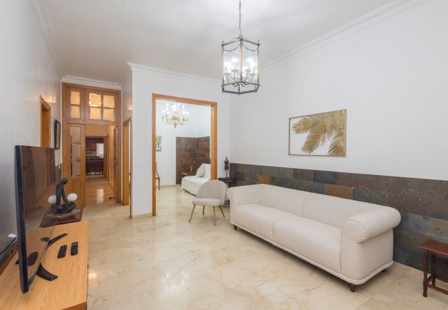 Casa en Las Palmas de Gran Canaria - The Red House - 3BR with Private Terrace Casa en Las Palmas de Gran Canaria - The Red House - 3BR with Private Terrace