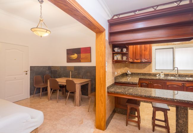 Casa en Las Palmas de Gran Canaria - The Red House - 3BR with Private Terrace Casa en Las Palmas de Gran Canaria - The Red House - 3BR with Private Terrace