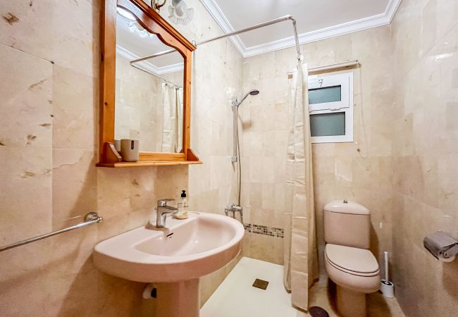 Casa en Las Palmas de Gran Canaria - The Red House - 3BR with Private Terrace Casa en Las Palmas de Gran Canaria - The Red House - 3BR with Private Terrace