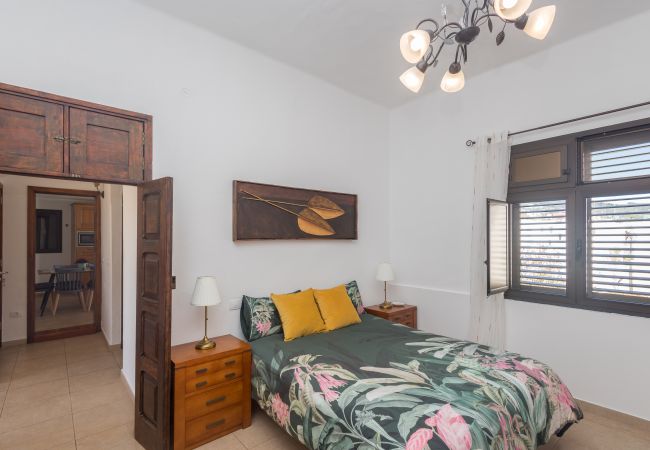 Casa en Moya - Moya Rooftop House - 3BR Casa en Moya - Moya Rooftop House - 3BR